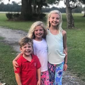 Meet your Posher, Toni